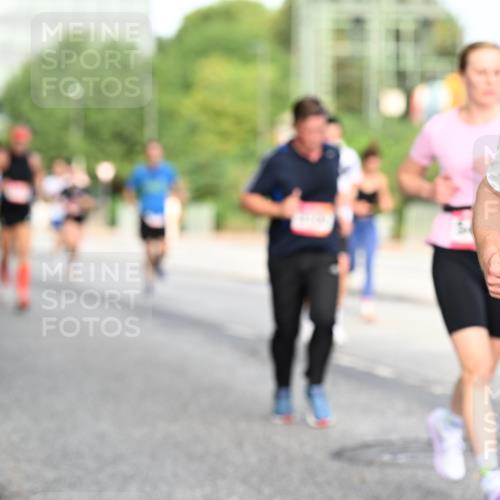 06.09.2026 - CURREX Alsterlauf Dr. Thomas Lammeyer http://msf.ph/oto/10129351 06.09.2026 09:50:44 Laufen 2309 meine-sportfotos.de