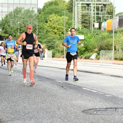06.09.2026 - CURREX Alsterlauf Dr. Thomas Lammeyer http://msf.ph/oto/10129368 06.09.2026 09:50:47 Laufen 6234, 4142, 3334, 2359, 5987, 6442, 3483 meine-sportfotos.de
