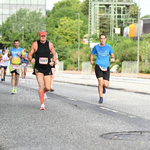 06.09.2026 - CURREX Alsterlauf Dr. Thomas Lammeyer http://msf.ph/oto/10129375 06.09.2026 09:50:47 Laufen 6234, 3334, 5987, 3403 meine-sportfotos.de