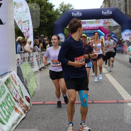 06.09.2026 - CURREX Alsterlauf Strokosch-Dieckow http://msf.ph/oto/10129394 06.09.2026 10:03:10 Ziel 2096, 2778, 3096, 3626, 3762, 3919, 3920, 4229, 4310, 4454, 4519, 4919, 4922, 4936, 5047, 5234, 5653, 5756, 5903, 5936, 6046, 6049, 6264, 6324, 6379, 8043, 8100, 8288 meine-sportfotos.de