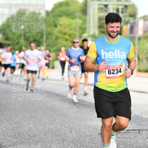 06.09.2026 - CURREX Alsterlauf Dr. Thomas Lammeyer http://msf.ph/oto/10129424 06.09.2026 09:50:52 Laufen 6234 meine-sportfotos.de