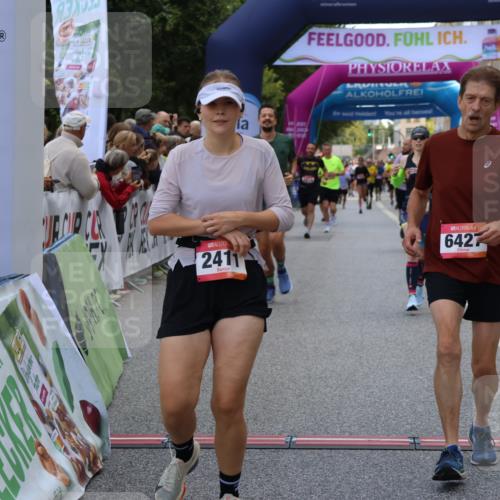 06.09.2026 - CURREX Alsterlauf Strokosch-Dieckow http://msf.ph/oto/10129458 06.09.2026 09:50:31 Ziel 2411, 2453, 2506, 2878, 2937, 3044, 4568, 4755, 4840, 4897, 5299, 5631, 5946, 6427, 8156 meine-sportfotos.de