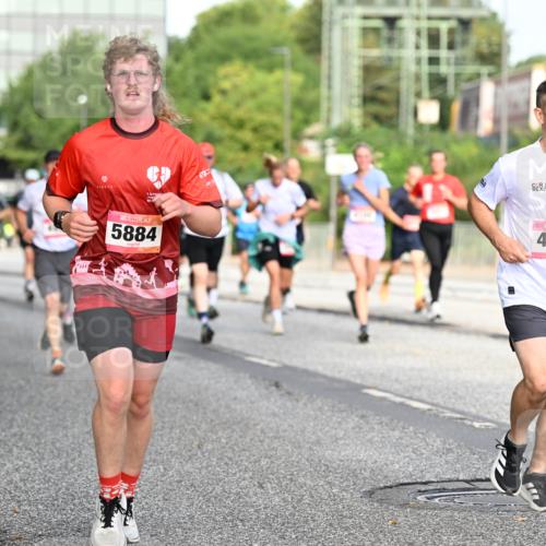 06.09.2026 - CURREX Alsterlauf Dr. Thomas Lammeyer http://msf.ph/oto/10129459 06.09.2026 09:50:56 Laufen 5884, 12, 4182 meine-sportfotos.de