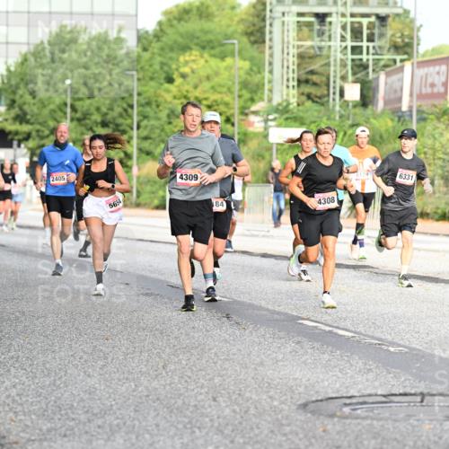 06.09.2026 - CURREX Alsterlauf Dr. Thomas Lammeyer http://msf.ph/oto/10129499 06.09.2026 09:51:01 Laufen 33, 2530, 6016, 2405, 56, 4309, 184, 4308, 6331 meine-sportfotos.de