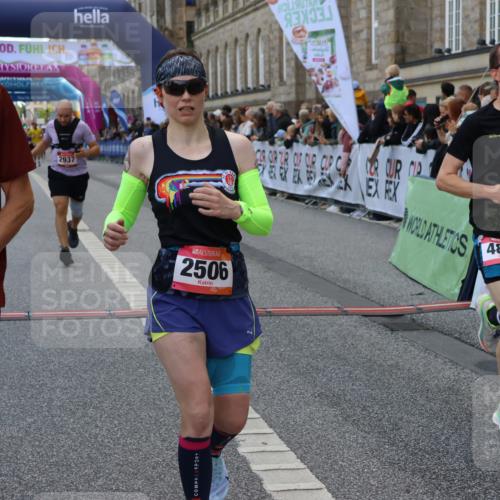 06.09.2026 - CURREX Alsterlauf Strokosch-Dieckow http://msf.ph/oto/10129522 06.09.2026 09:50:35 Ziel 2411, 2506, 2937, 3402, 4755, 4897, 5274, 5299, 5631, 5946, 6427, 8160 meine-sportfotos.de