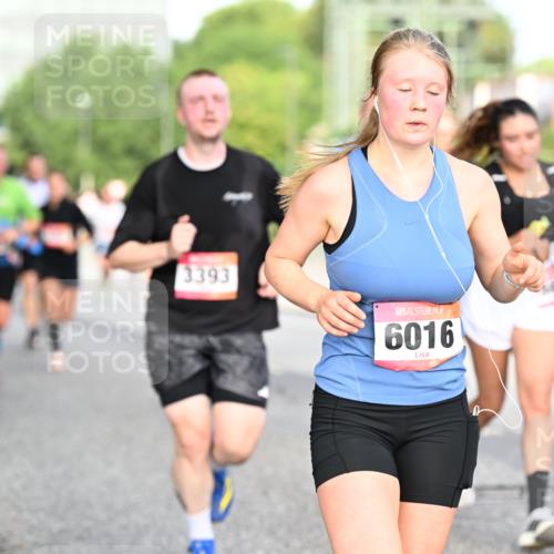 06.09.2026 - CURREX Alsterlauf Dr. Thomas Lammeyer http://msf.ph/oto/10129539 06.09.2026 09:51:05 Laufen 3393, 6016 meine-sportfotos.de