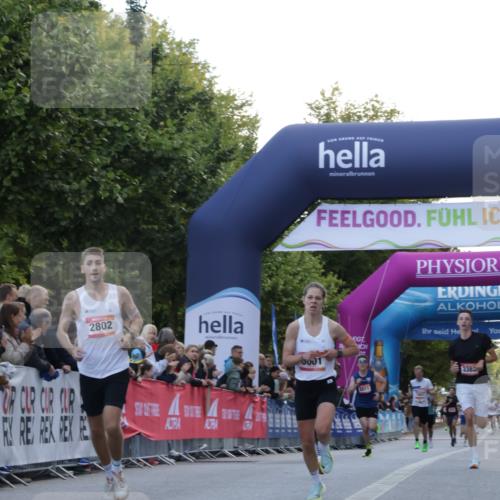 06.09.2026 - CURREX Alsterlauf Yannick Fuchs http://msf.ph/oto/10129544 06.09.2026 09:37:52 Ziel 2802, 3382, 5441, 5671, 6001, 6300 meine-sportfotos.de