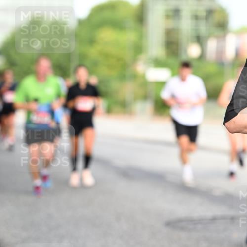 06.09.2026 - CURREX Alsterlauf Dr. Thomas Lammeyer http://msf.ph/oto/10129548 06.09.2026 09:51:07 Laufen 3 meine-sportfotos.de