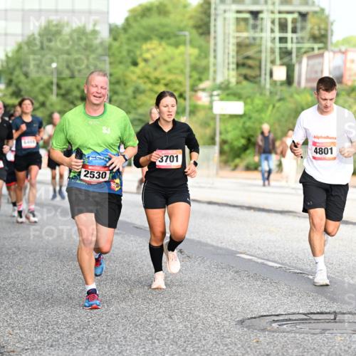 06.09.2026 - CURREX Alsterlauf Dr. Thomas Lammeyer http://msf.ph/oto/10129550 06.09.2026 09:51:07 Laufen 2477, 3701, 2530, 4801, 80 meine-sportfotos.de