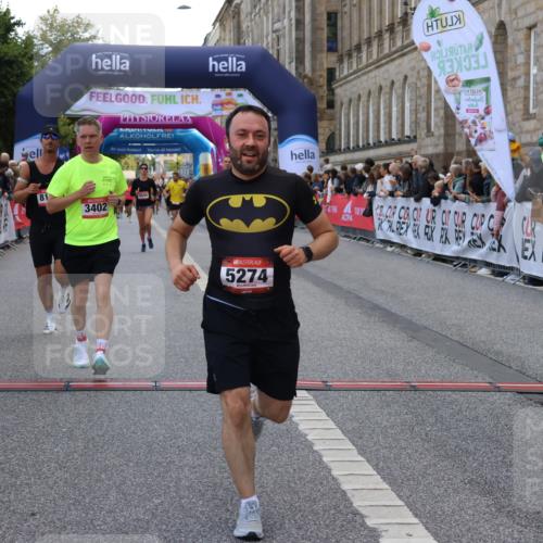 06.09.2026 - CURREX Alsterlauf Strokosch-Dieckow http://msf.ph/oto/10129554 06.09.2026 09:50:40 Ziel 2506, 2937, 3402, 4022, 4548, 4897, 5274, 5299, 8160 meine-sportfotos.de