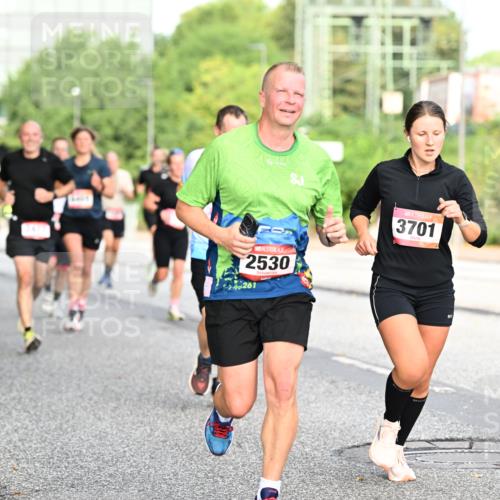 06.09.2026 - CURREX Alsterlauf Dr. Thomas Lammeyer http://msf.ph/oto/10129561 06.09.2026 09:51:09 Laufen 2530, 261, 3701 meine-sportfotos.de