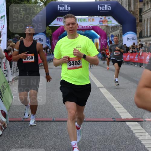 06.09.2026 - CURREX Alsterlauf Strokosch-Dieckow http://msf.ph/oto/10129574 06.09.2026 09:50:41 Ziel 2937, 3292, 3402, 4022, 4548, 4834, 4897, 5274, 8160 meine-sportfotos.de