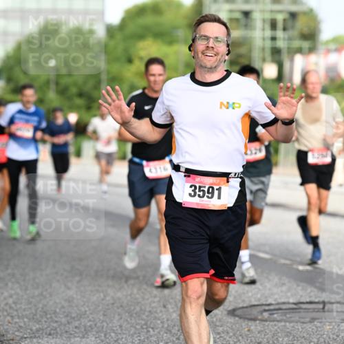 06.09.2026 - CURREX Alsterlauf Dr. Thomas Lammeyer http://msf.ph/oto/10129604 06.09.2026 09:51:14 Laufen 4316, 40, 3591 meine-sportfotos.de