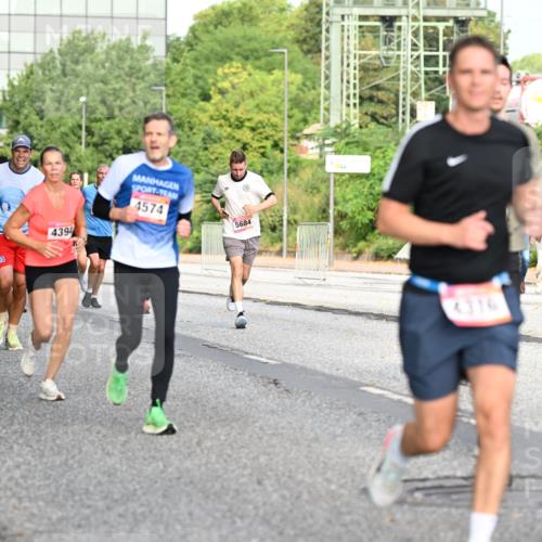 06.09.2026 - CURREX Alsterlauf Dr. Thomas Lammeyer http://msf.ph/oto/10129616 06.09.2026 09:51:15 Laufen 4661, 439, 4574, 5684, 4316 meine-sportfotos.de