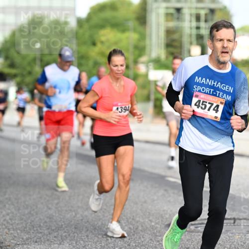 06.09.2026 - CURREX Alsterlauf Dr. Thomas Lammeyer http://msf.ph/oto/10129635 06.09.2026 09:51:17 Laufen 4394, 4574 meine-sportfotos.de