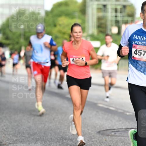 06.09.2026 - CURREX Alsterlauf Dr. Thomas Lammeyer http://msf.ph/oto/10129637 06.09.2026 09:51:17 Laufen 4574 meine-sportfotos.de