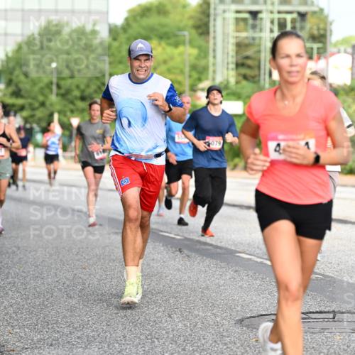 06.09.2026 - CURREX Alsterlauf Dr. Thomas Lammeyer http://msf.ph/oto/10129642 06.09.2026 09:51:18 Laufen 4661, 079 meine-sportfotos.de