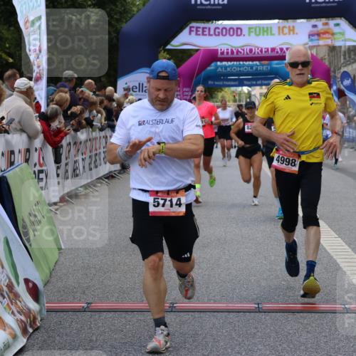 06.09.2026 - CURREX Alsterlauf Strokosch-Dieckow http://msf.ph/oto/10129657 06.09.2026 09:50:48 Ziel 3073, 3292, 3423, 4022, 4371, 4548, 4556, 4834, 4997, 4998, 5178, 5282, 5714, 6182, 8277 meine-sportfotos.de