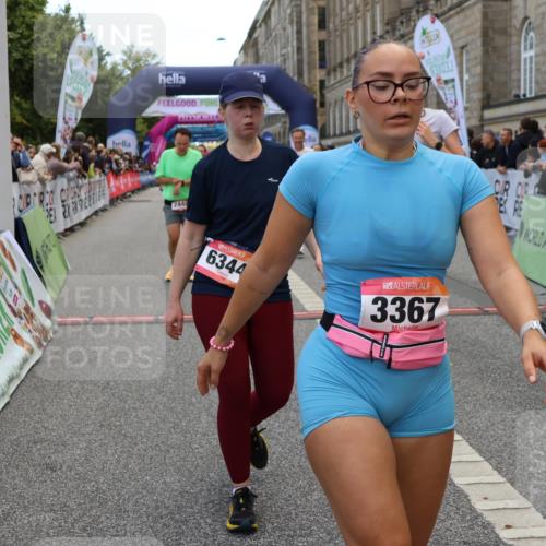 06.09.2026 - CURREX Alsterlauf Strokosch-Dieckow http://msf.ph/oto/10129696 06.09.2026 10:03:38 Ziel 2429, 2447, 2448, 2501, 2629, 2630, 2869, 3227, 3252, 3367, 3756, 4777, 5087, 5408, 5461, 5737, 6290, 6292, 6344, 8203, 8263, 8279, 8315, 8323 meine-sportfotos.de