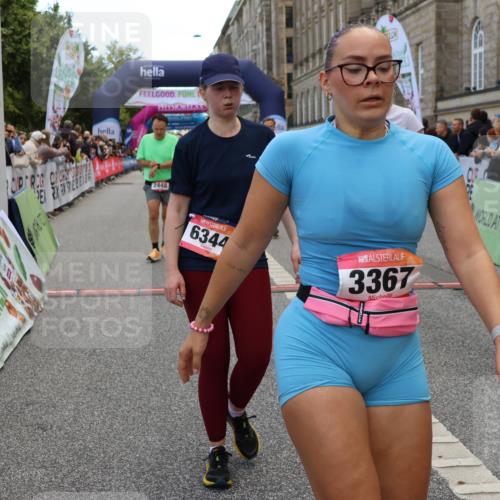 06.09.2026 - CURREX Alsterlauf Strokosch-Dieckow http://msf.ph/oto/10129702 06.09.2026 10:03:38 Ziel 2429, 2447, 2448, 2501, 2629, 2630, 2869, 3227, 3252, 3367, 3756, 4777, 5087, 5408, 5461, 5737, 6290, 6292, 6344, 8203, 8263, 8279, 8315, 8323 meine-sportfotos.de