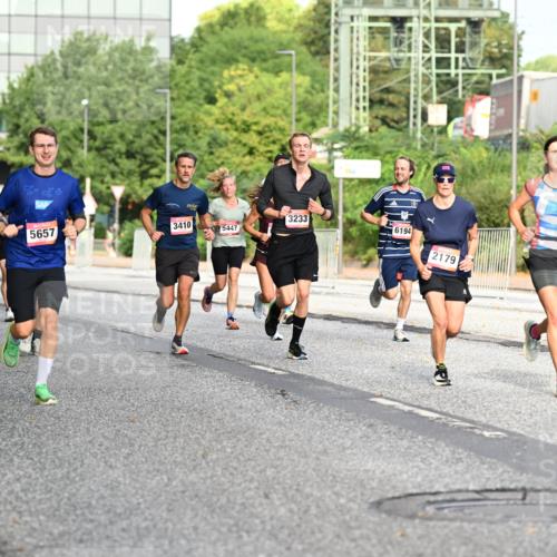 06.09.2026 - CURREX Alsterlauf Dr. Thomas Lammeyer http://msf.ph/oto/10129706 06.09.2026 09:51:25 Laufen 3629, 5657, 3410, 5447, 3233, 6194, 2179 meine-sportfotos.de