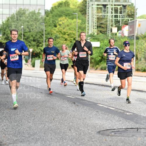 06.09.2026 - CURREX Alsterlauf Dr. Thomas Lammeyer http://msf.ph/oto/10129708 06.09.2026 09:51:25 Laufen 3629, 5657, 3410, 5447, 3233, 6194, 2179 meine-sportfotos.de