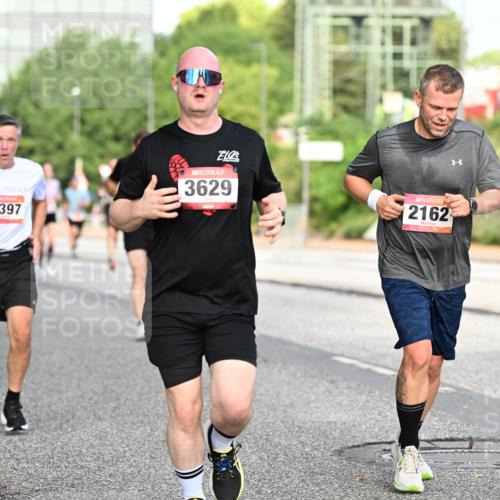 06.09.2026 - CURREX Alsterlauf Dr. Thomas Lammeyer http://msf.ph/oto/10129746 06.09.2026 09:51:29 Laufen 2397, 3629, 44, 2162, 5447 meine-sportfotos.de
