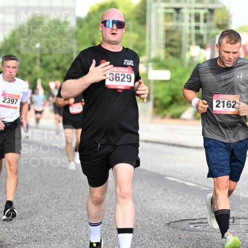 06.09.2026 - CURREX Alsterlauf Dr. Thomas Lammeyer http://msf.ph/oto/10129747 06.09.2026 09:51:30 Laufen 2397, 3629, 2162, 54 meine-sportfotos.de