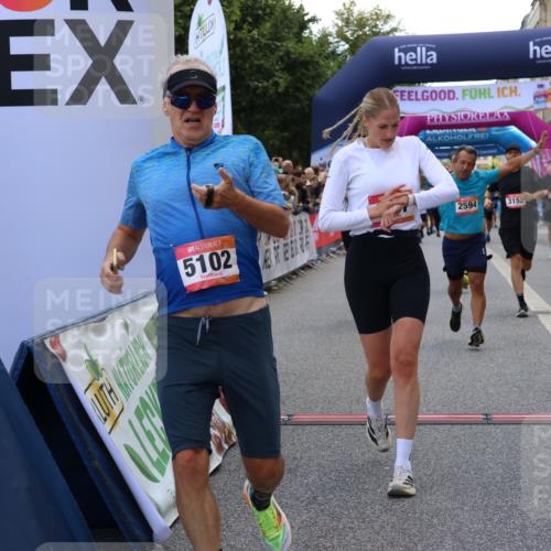 06.09.2026 - CURREX Alsterlauf Strokosch-Dieckow http://msf.ph/oto/10129750 06.09.2026 09:50:55 Ziel 2008, 2594, 2803, 3073, 3152, 3423, 3468, 3498, 4070, 4317, 4371, 4556, 4687, 4997, 5101, 5102, 5282, 5480, 6182, 6277, 8277 meine-sportfotos.de