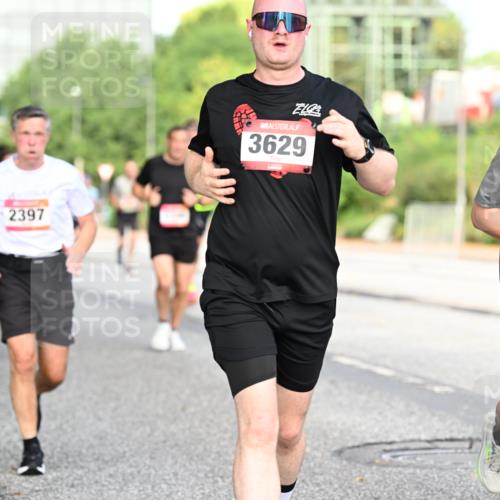 06.09.2026 - CURREX Alsterlauf Dr. Thomas Lammeyer http://msf.ph/oto/10129752 06.09.2026 09:51:30 Laufen 2397, 3629, 2162 meine-sportfotos.de
