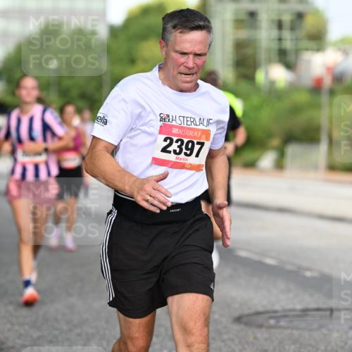 06.09.2026 - CURREX Alsterlauf Dr. Thomas Lammeyer http://msf.ph/oto/10129766 06.09.2026 09:51:32 Laufen 2397 meine-sportfotos.de