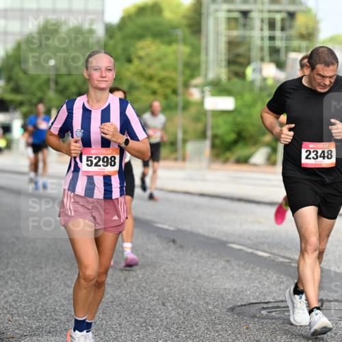 06.09.2026 - CURREX Alsterlauf Dr. Thomas Lammeyer http://msf.ph/oto/10129776 06.09.2026 09:51:33 Laufen 5298, 2348 meine-sportfotos.de