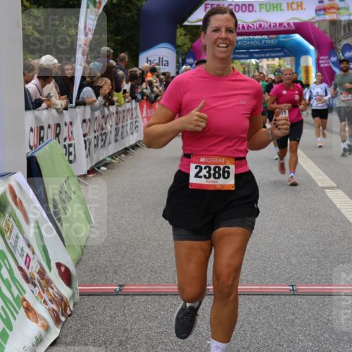 06.09.2026 - CURREX Alsterlauf Strokosch-Dieckow http://msf.ph/oto/10129789 06.09.2026 10:03:47 Ziel 2386, 2429, 2629, 2630, 3059, 3094, 3405, 4132, 4591, 4606, 5737, 5911, 8203, 8219, 8315 meine-sportfotos.de