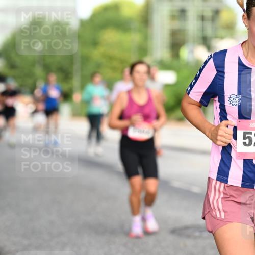 06.09.2026 - CURREX Alsterlauf Dr. Thomas Lammeyer http://msf.ph/oto/10129791 06.09.2026 09:51:34 Laufen 40, 15298 meine-sportfotos.de