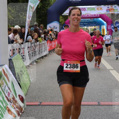 06.09.2026 - CURREX Alsterlauf Strokosch-Dieckow http://msf.ph/oto/10129806 06.09.2026 10:03:47 Ziel 2386, 2429, 2629, 2630, 3059, 3094, 3405, 4132, 4591, 4606, 5737, 5911, 8203, 8219, 8315 meine-sportfotos.de