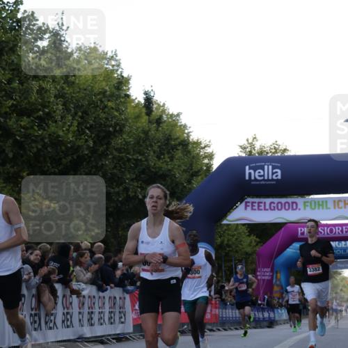 06.09.2026 - CURREX Alsterlauf Yannick Fuchs http://msf.ph/oto/10129816 06.09.2026 09:37:53 Ziel 2802, 3382, 5441, 5671, 6001, 6300 meine-sportfotos.de