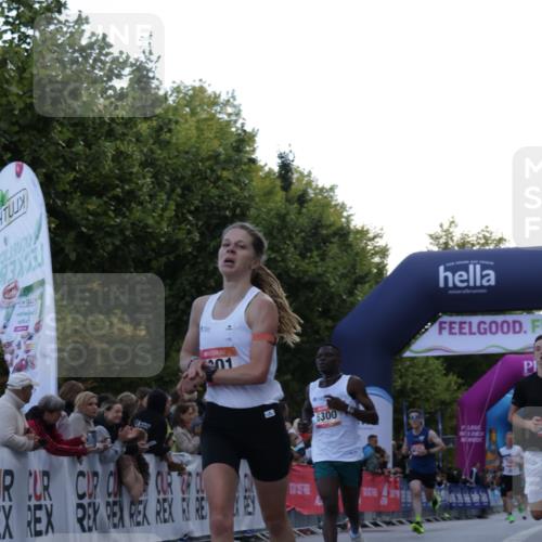 06.09.2026 - CURREX Alsterlauf Yannick Fuchs http://msf.ph/oto/10129829 06.09.2026 09:37:54 Ziel 2802, 3382, 5441, 5671, 6001, 6300, 8011 meine-sportfotos.de