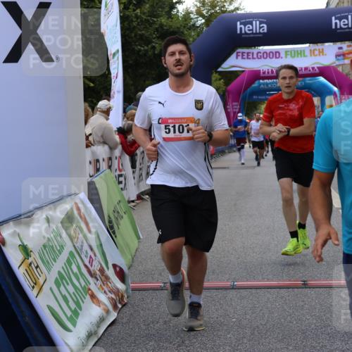 06.09.2026 - CURREX Alsterlauf Strokosch-Dieckow http://msf.ph/oto/10129833 06.09.2026 09:50:58 Ziel 2008, 2200, 2594, 2803, 3073, 3152, 3279, 3423, 3468, 3498, 3664, 3700, 4070, 4317, 4687, 5101, 5102, 5480, 6182, 6277 meine-sportfotos.de