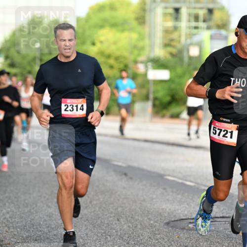 06.09.2026 - CURREX Alsterlauf Dr. Thomas Lammeyer http://msf.ph/oto/10129852 06.09.2026 09:51:43 Laufen 2314, 5721, 24 meine-sportfotos.de