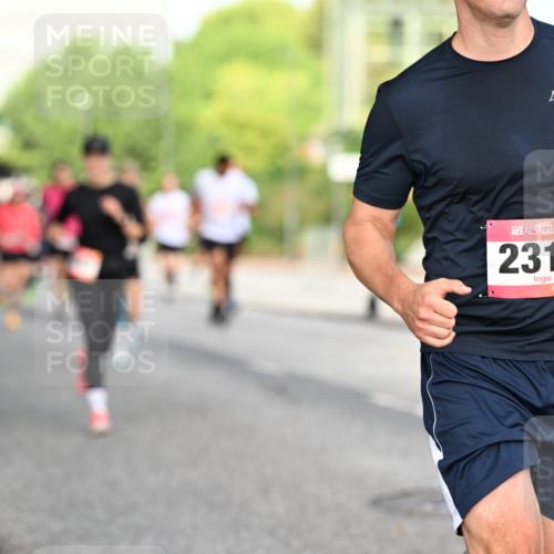 06.09.2026 - CURREX Alsterlauf Dr. Thomas Lammeyer http://msf.ph/oto/10129870 06.09.2026 09:51:45 Laufen 2314 meine-sportfotos.de