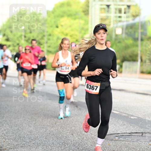 06.09.2026 - CURREX Alsterlauf Dr. Thomas Lammeyer http://msf.ph/oto/10129883 06.09.2026 09:51:47 Laufen 6367 meine-sportfotos.de