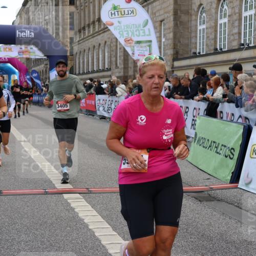 06.09.2026 - CURREX Alsterlauf Strokosch-Dieckow http://msf.ph/oto/10129886 06.09.2026 10:03:51 Ziel 2386, 3059, 3094, 3405, 3651, 3766, 4132, 4591, 4606, 5468, 5911, 6247, 8219 meine-sportfotos.de