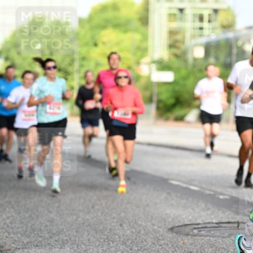 06.09.2026 - CURREX Alsterlauf Dr. Thomas Lammeyer http://msf.ph/oto/10129898 06.09.2026 09:51:49 Laufen 2184 meine-sportfotos.de