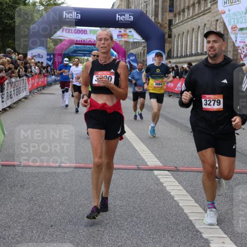 06.09.2026 - CURREX Alsterlauf Strokosch-Dieckow http://msf.ph/oto/10129899 06.09.2026 09:51:02 Ziel 2008, 2200, 2344, 2594, 2803, 3152, 3279, 3498, 3664, 3700, 4070, 4687, 4895, 5101, 5365, 5480, 5642, 5977, 6204, 6277 meine-sportfotos.de