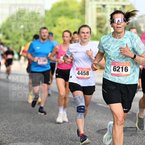 06.09.2026 - CURREX Alsterlauf Dr. Thomas Lammeyer http://msf.ph/oto/10129912 06.09.2026 09:51:52 Laufen 4458, 6216, 2908 meine-sportfotos.de