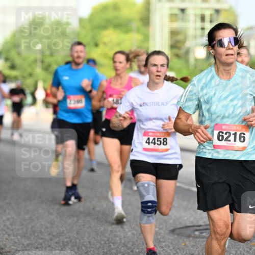 06.09.2026 - CURREX Alsterlauf Dr. Thomas Lammeyer http://msf.ph/oto/10129913 06.09.2026 09:51:52 Laufen 4458, 6216, 2908 meine-sportfotos.de
