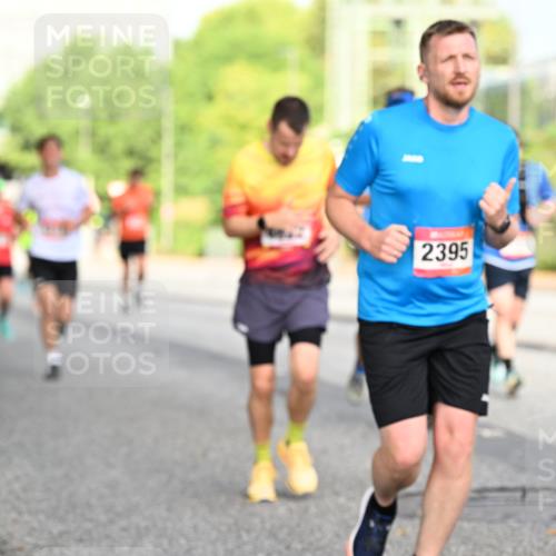06.09.2026 - CURREX Alsterlauf Dr. Thomas Lammeyer http://msf.ph/oto/10129931 06.09.2026 09:51:54 Laufen 2395, 11 meine-sportfotos.de