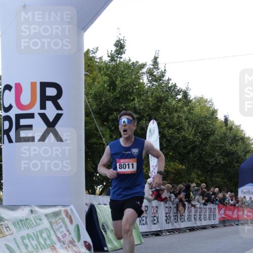 06.09.2026 - CURREX Alsterlauf Yannick Fuchs http://msf.ph/oto/10129948 06.09.2026 09:37:58 Ziel 2802, 3382, 5901, 6001, 6300, 8011 meine-sportfotos.de