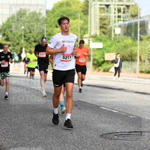 06.09.2026 - CURREX Alsterlauf Dr. Thomas Lammeyer http://msf.ph/oto/10129950 06.09.2026 09:51:56 Laufen 10, 1, 3363, 5211 meine-sportfotos.de