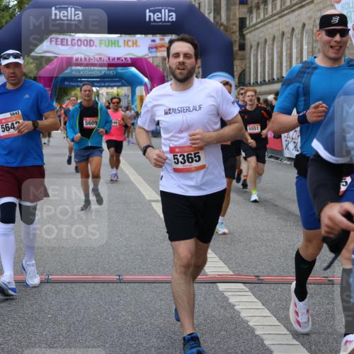 06.09.2026 - CURREX Alsterlauf Strokosch-Dieckow http://msf.ph/oto/10129963 06.09.2026 09:51:07 Ziel 2200, 2344, 2358, 3237, 3279, 3664, 3700, 4681, 4895, 5365, 5551, 5609, 5642, 5977, 6204, 8049, 8195 meine-sportfotos.de